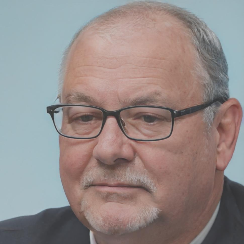 Damien Valcourt